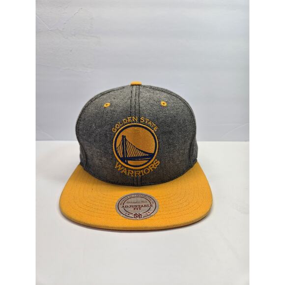 Mitchell & Ness Golden State Warriors Gray / Yellow Cap - One Size - Strapback - Picture 1 of 6